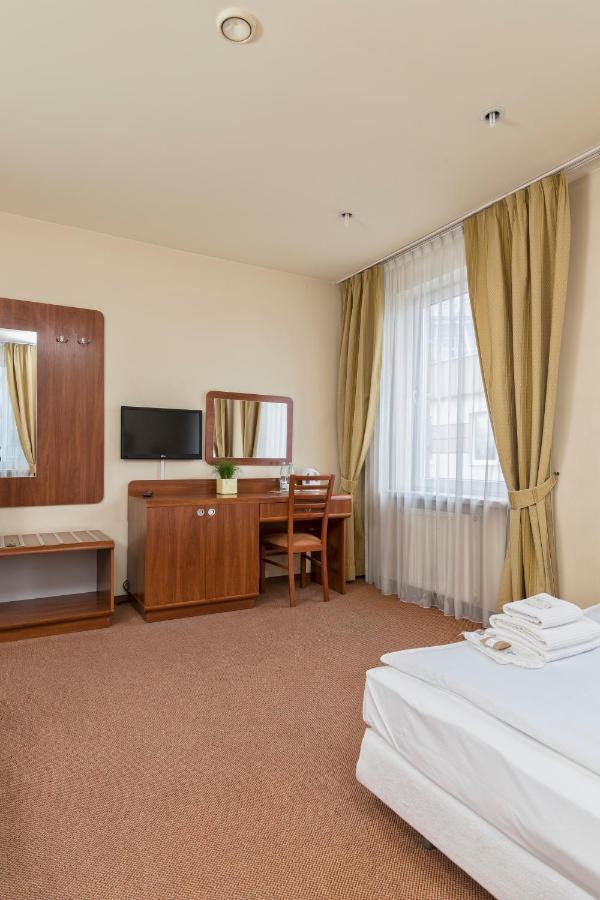 Hotel Colibra Warszawa Eksteriør bilde